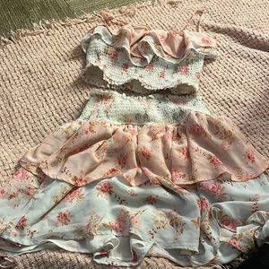 Lightly used don’t wear anymore two peice set